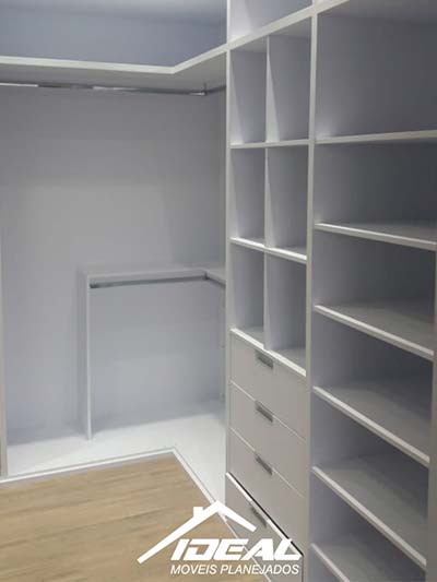 Closet closet
