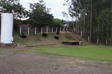 Espaço para o sepultamento de animais espaço para o sepultamento de animais