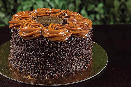 bolo de brigadeiro com leite condensado cozido bolo de brigadeiro com leite condensado cozido