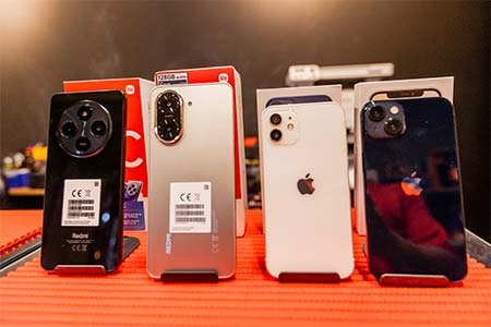 Smartphones de diversos modelos celulares