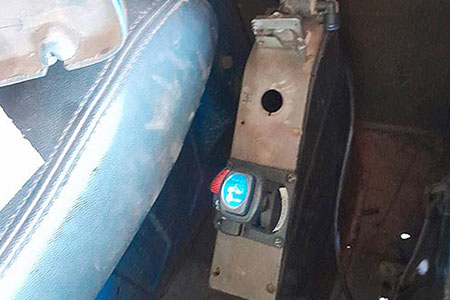 instalação de segurança caçamba com joystick