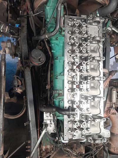 cabeçote motor volvo Fh substituido