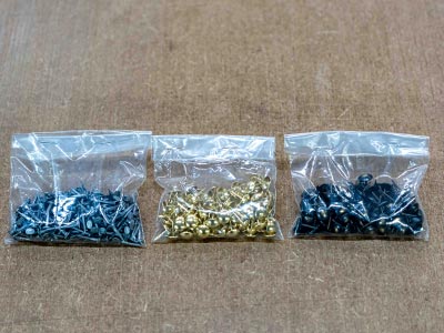 parafusos flanges e rebites