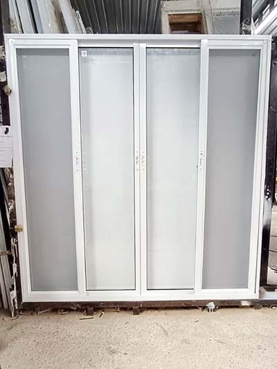 Porta balcão lambril 6 folhas com tela porta balcão lambril 6 folhas com tela