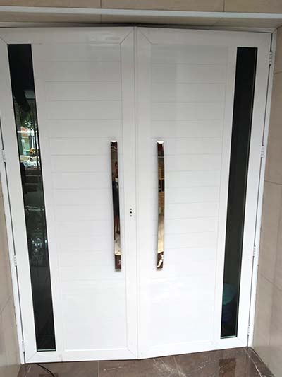 porta duas folhas