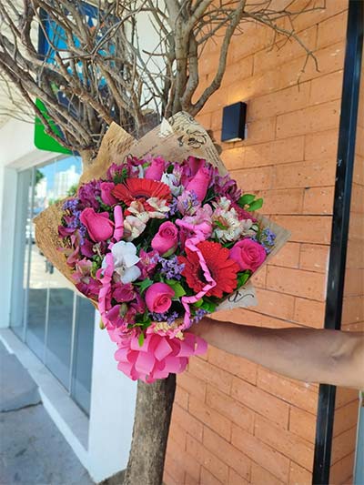 buquê mix de flores