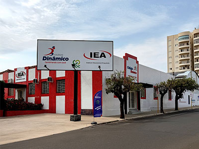 Unidade de Ensino Fundamental e médio Unidade de Ensino Fundamental e médio