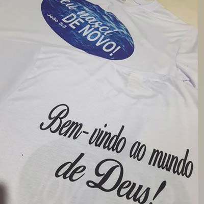 Camiseta com temática religiosa camiseta com temática religiosa