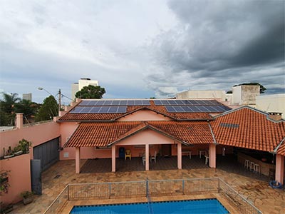 Painel solar instalado em residência Painel solar instalado em residência