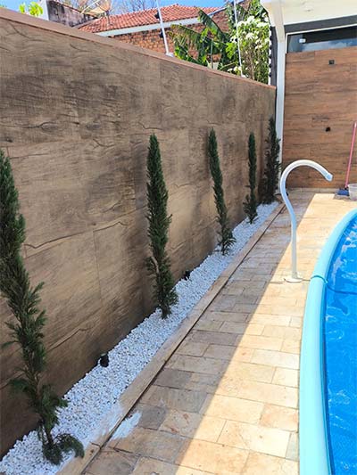 Manutenção de jardim em áreas com píscina manutenção de jardim em áreas com píscina