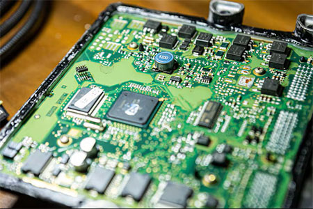 Programação e reparo em módulos eletrônicos módulo eletrônico do carro