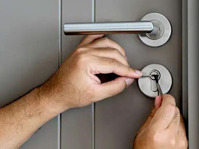 Abertura de portas residenciais, comerciais e automotivas Abertura de portas