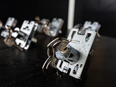Instalação e manutenção de fechaduras Fechaduras