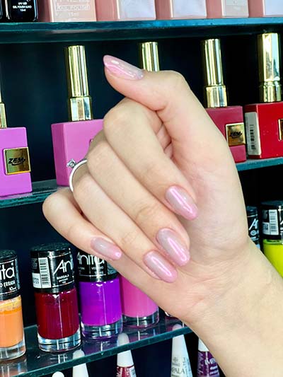 Unhas alongadas Unhas alongadas