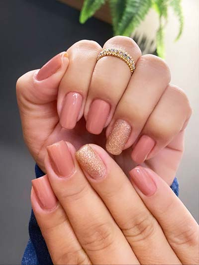 Unhas alongadas Unhas alongadas