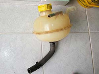 limpeza de caixa plástica