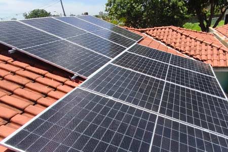 painéis solares em residência painéis solares em residência