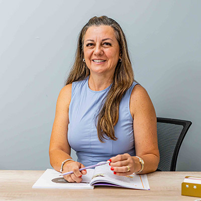 Samanta Meneguesso samanta meneguesso