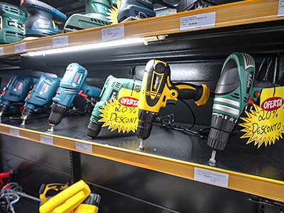 Furadeiras e outros equipamentos