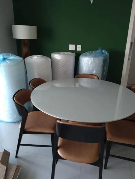 mesa e cadeiras mesa e cadeiras