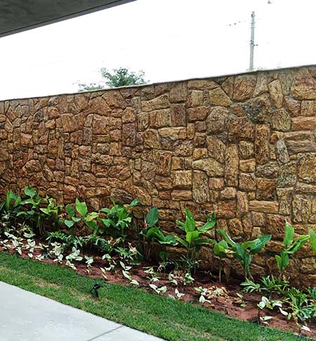 pedra madeira