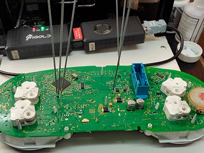 Configuração de controle de portão eletrônico