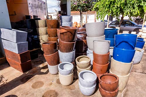 Vasos de concreto, cerâmica, plástico, fibra de vidro e polietileno vasos de concreto, cerâmica, plástico, fibra de vidro e polietileno