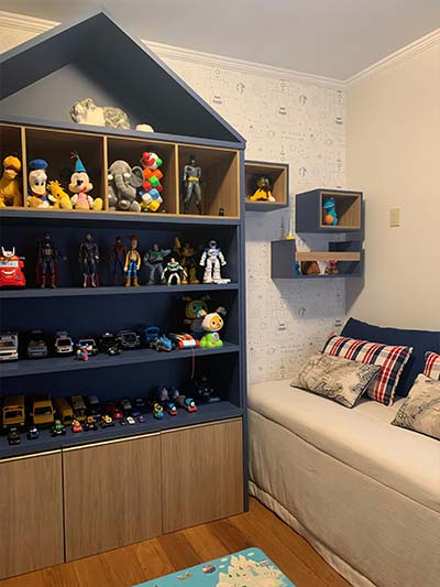 armário para brinquedos e nichos