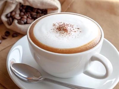 Cappuccino simples ou com chantilly Cappuccino simples ou com chantilly