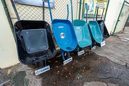 carrinhos de mão