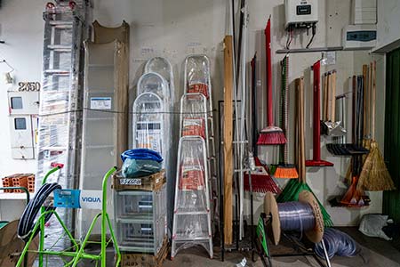 escadas e acessórios