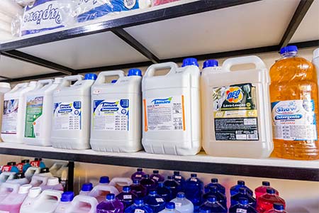 Detergente e lava louças produtos para limpeza doméstica