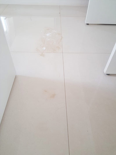 Porcelanato antes da restauração restauração de porcelanato