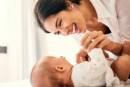 Treinamento focado em primeiros socorros, prevenção de acidentes e cuidados com recém-nascidos curso de babás com certificado