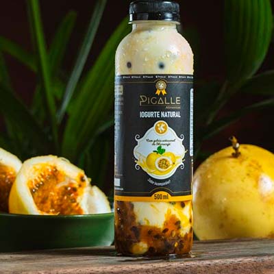 Iogurte natural sabor maracujá