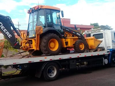 transporte de tratores