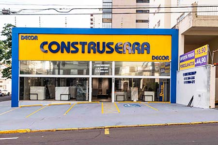 Construserra Centro - Fachada