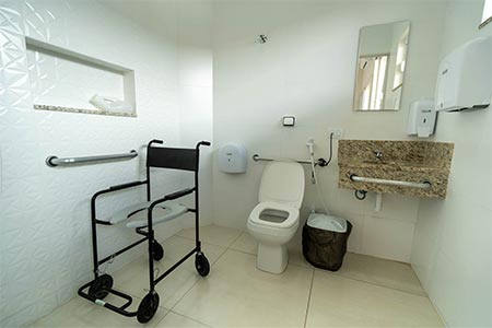 Banheiro adaptado