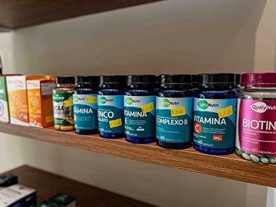 Poli vitamínicos para homens e mulheres Poli vitamínicos