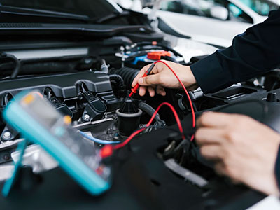 Manutenção veículos híbridos e elétricos manutenção veículos híbridos e elétricos