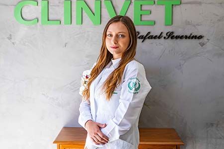 Dra. Giovana Fattori | Médica Veterinária | CRMV 61041-SP Dra. Giovana Fattori