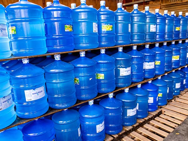 Galões de água mineral Galões de água mineral disponíveis na Silva Gás e Água