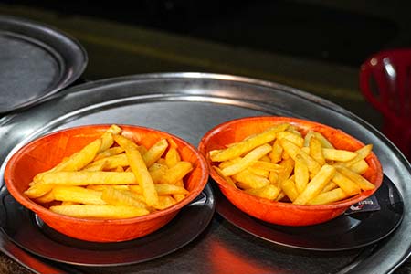porção de batata frita porção de batata frita