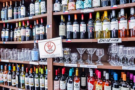 Vinhos e destilados Vinhos e destilados
