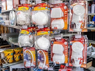 Chuveiros e duchas Chuveiros e duchas