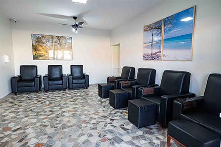 Sala com televisão Sala com televisão