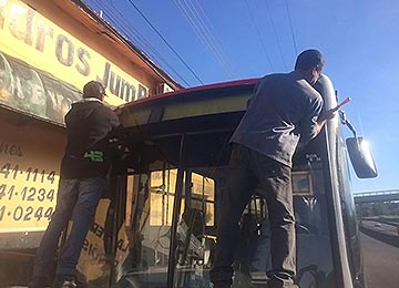 Vidros de ônibus