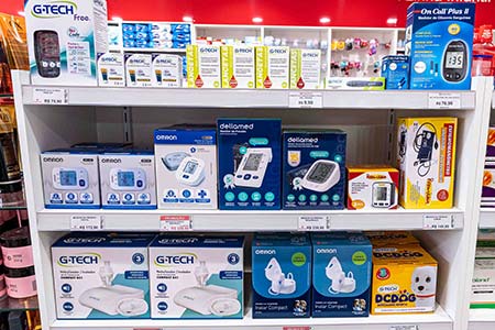 Aparelhos para monitoramento de pressão e glicose Aparelhos para monitoramento de pressão e glicose