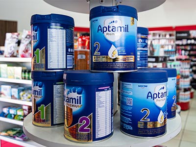 Latas de fórmula infantil Latas de fórmula infantil