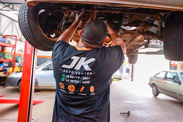 Serviços automotivos realizados pela JK Auto Center